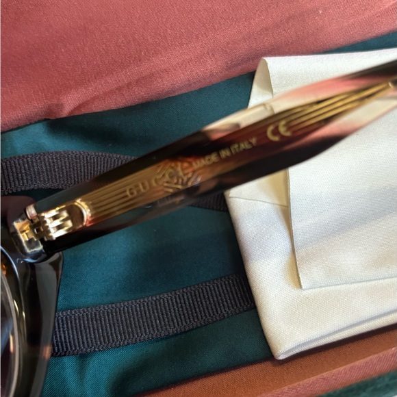 Authentic GUCCI 49mm Cat eyes Acetate optical Glasses new ❤️ - Picture 10 of 13